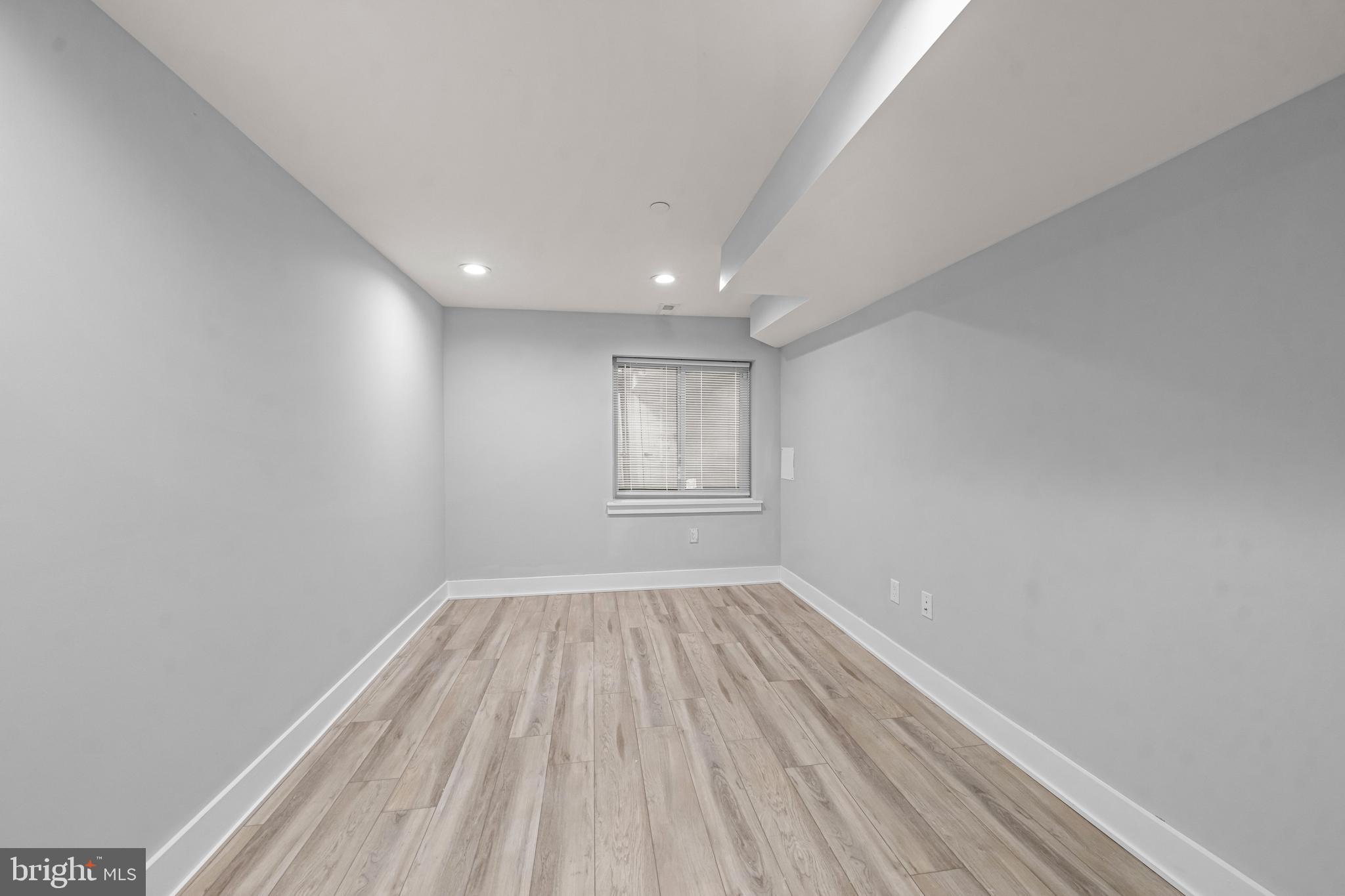 WEST PHILADELPHIA - Residential