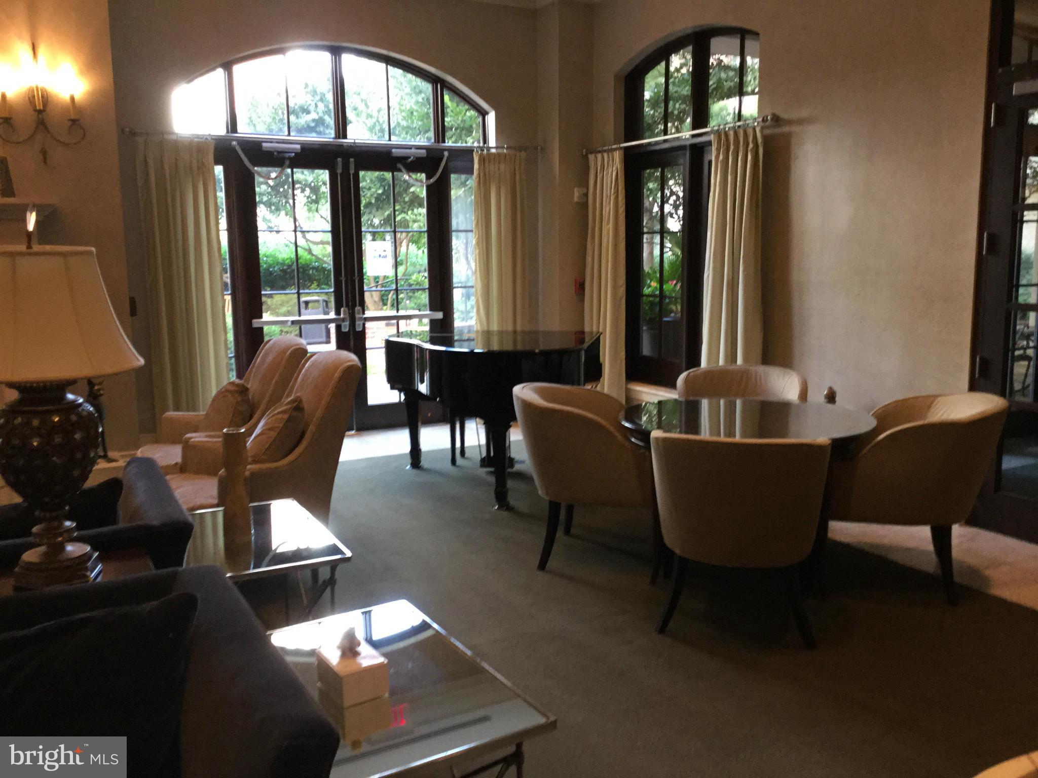 GALLERY AT WHITE FLINT - Residential Lease