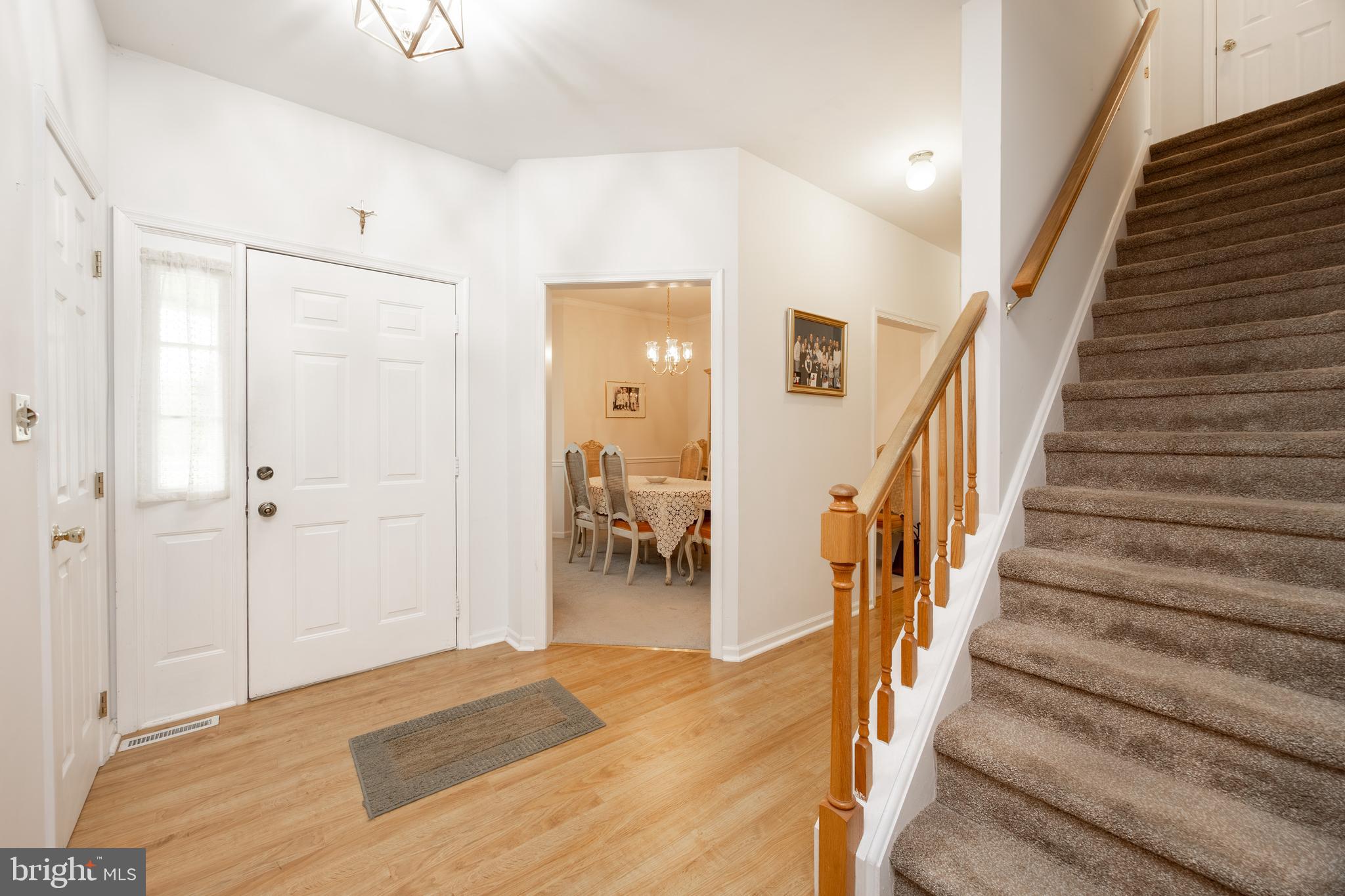 111 RAMBLEWOOD DRIVE