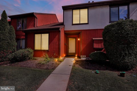 Townhouse For Sale - 28-3 Wister Way<br/> READING, PA 19606