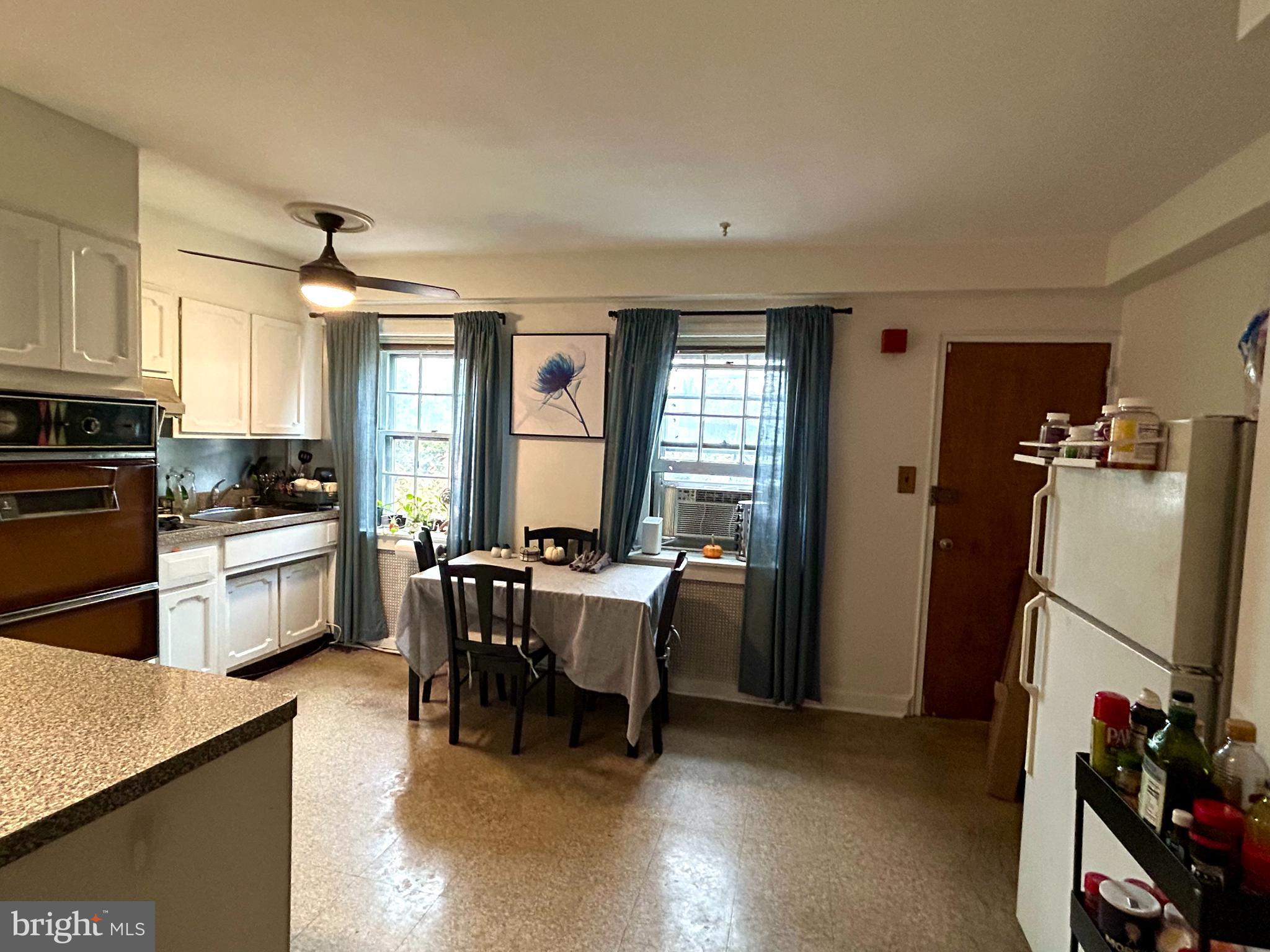 SOCIETY HILL - Residential Lease