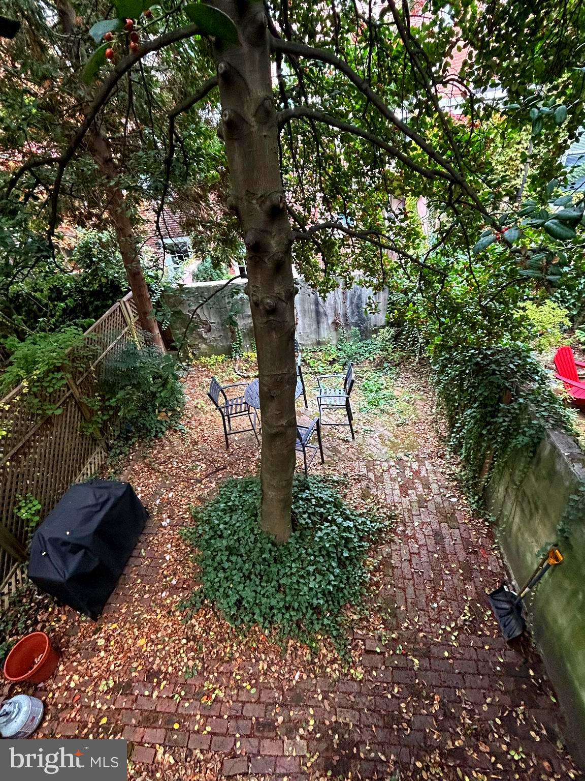 SOCIETY HILL - Residential Lease