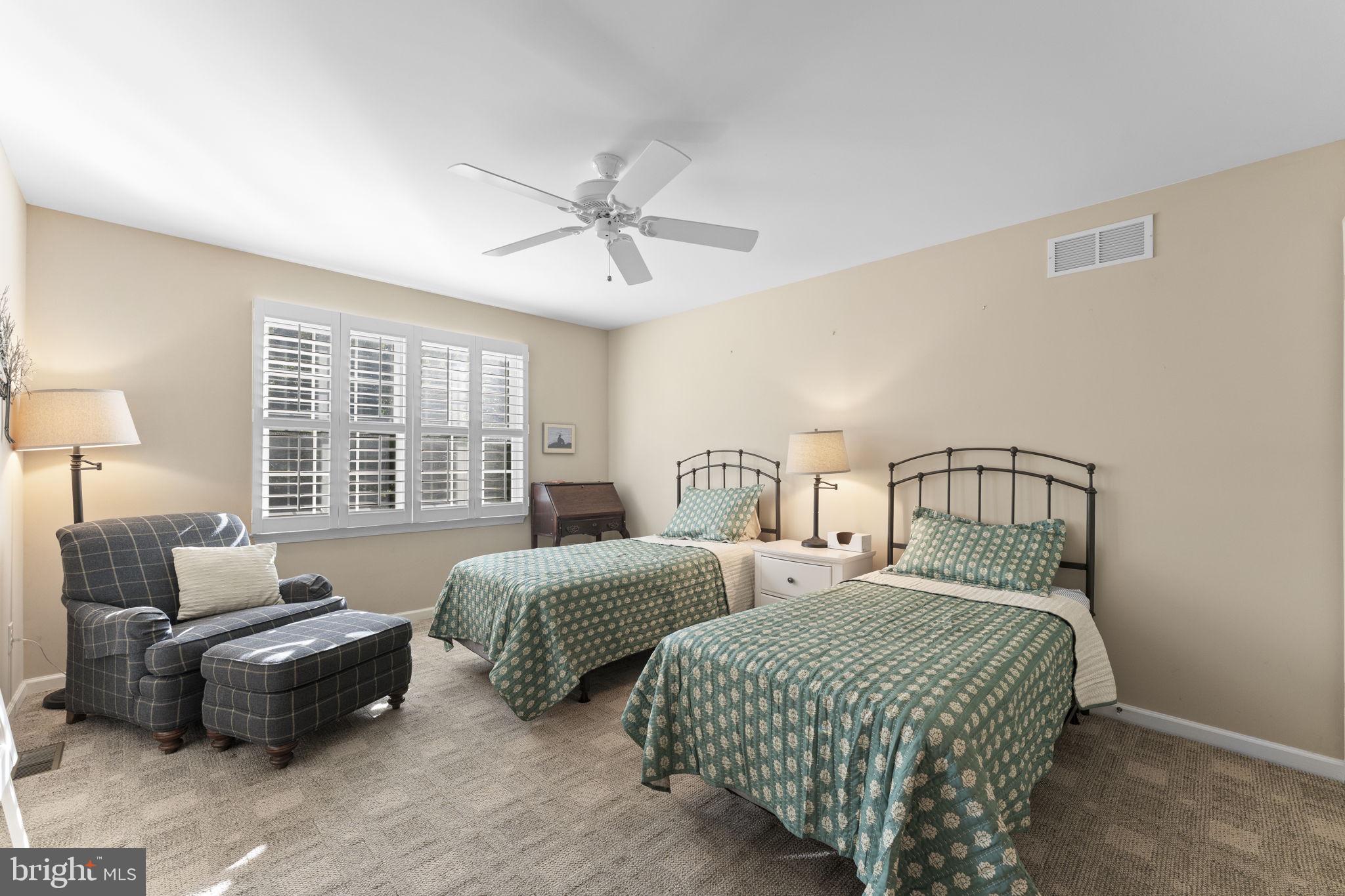 INDIAN VALLEY GREENS - Residential