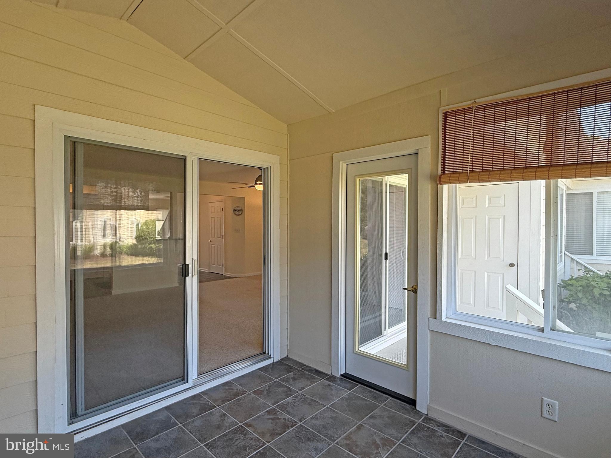 PLANTATIONS EAST - Residential