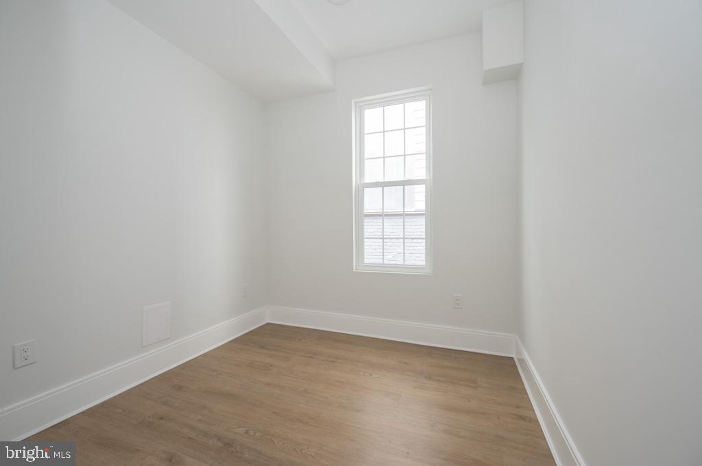 3321 11TH STREET NW 4