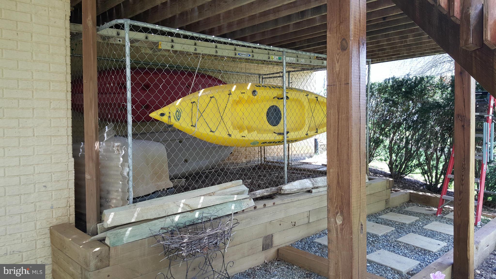 POTOMAC VILLAGE - Residential