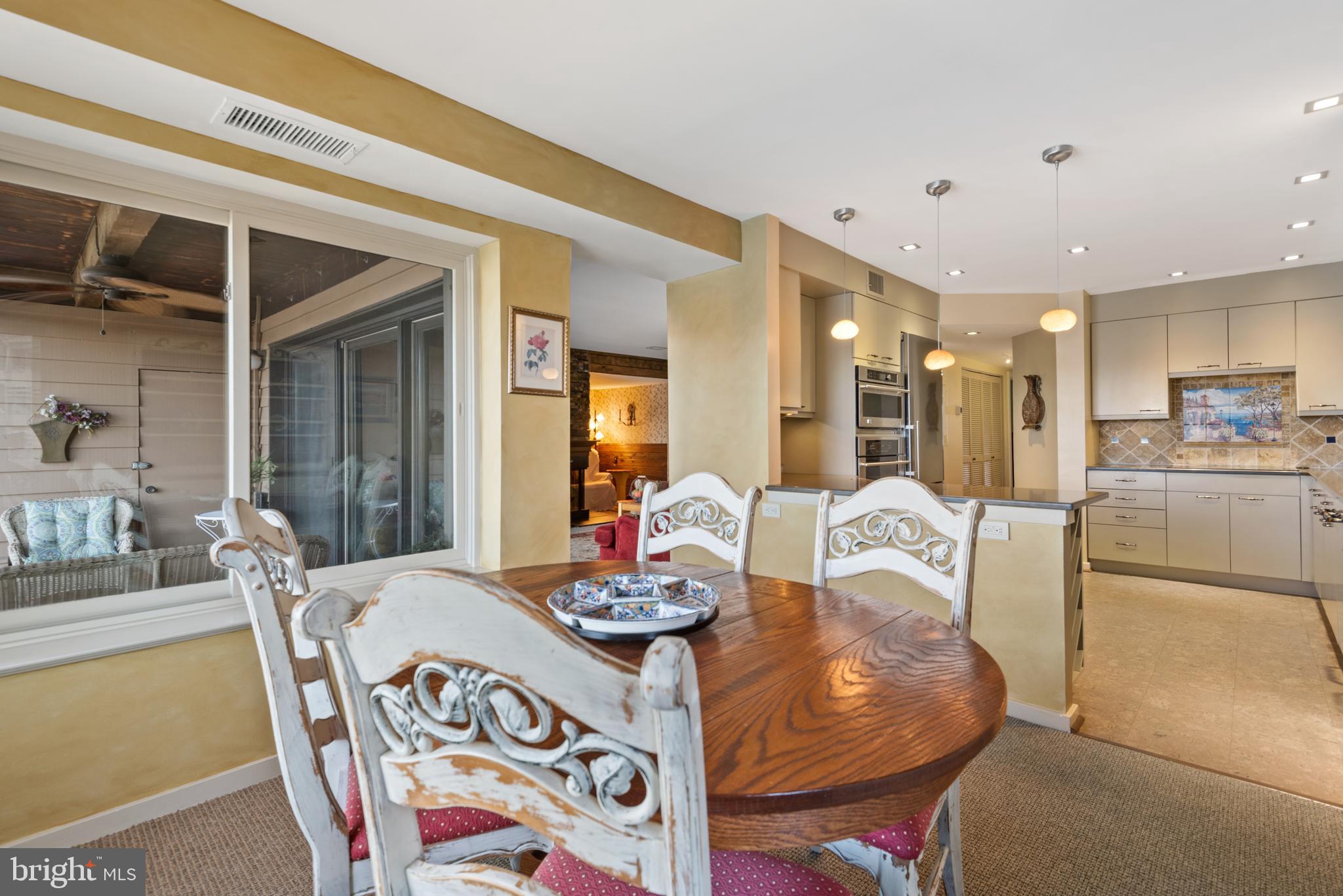 PRESIDENT POINT - Residential