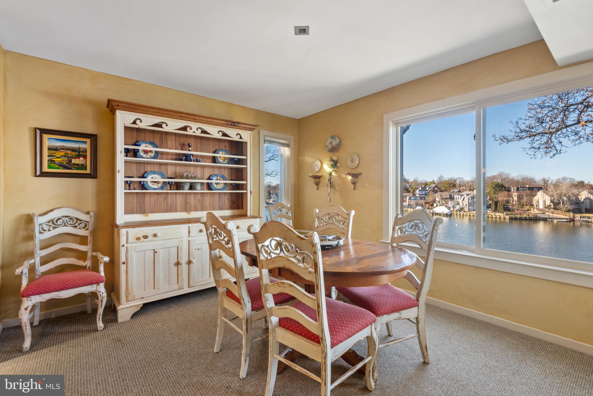 PRESIDENT POINT - Residential