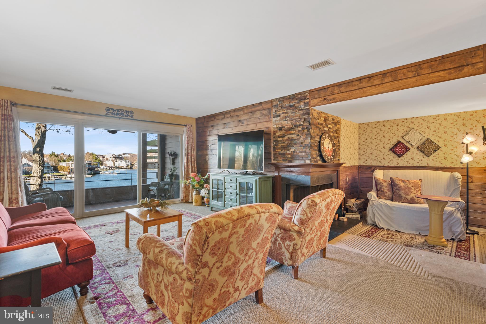 PRESIDENT POINT - Residential