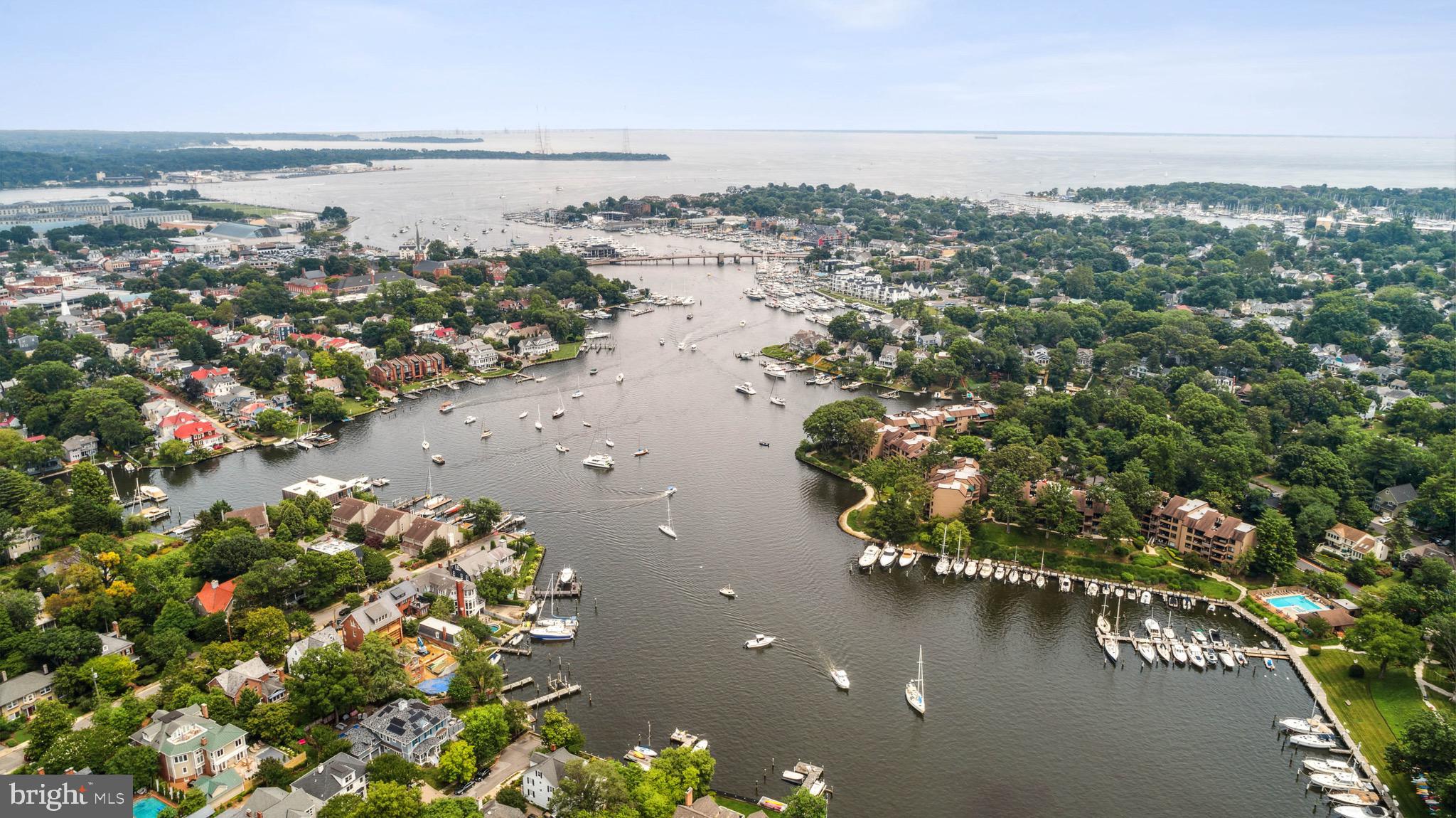 PRESIDENT POINT - Residential