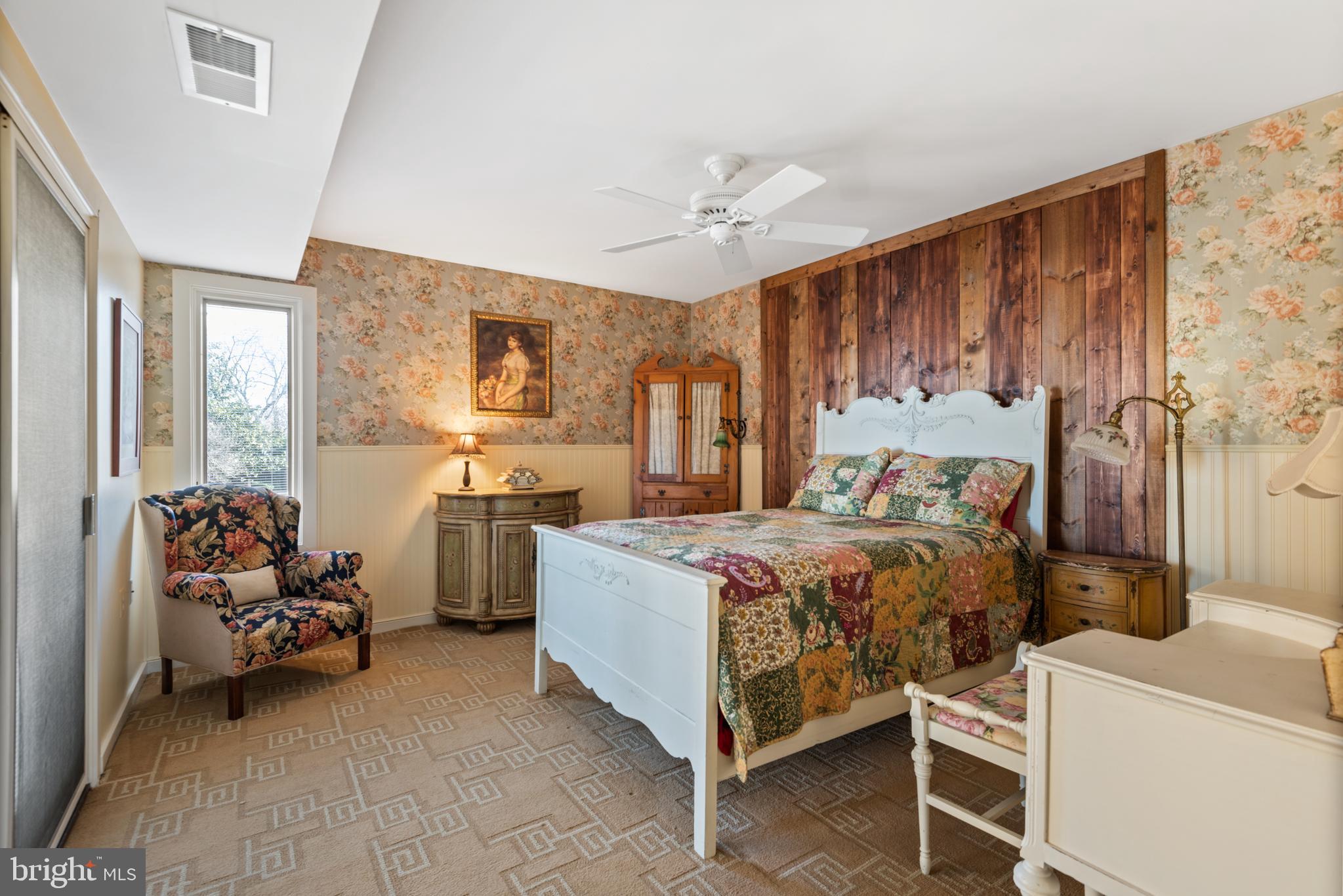 PRESIDENT POINT - Residential