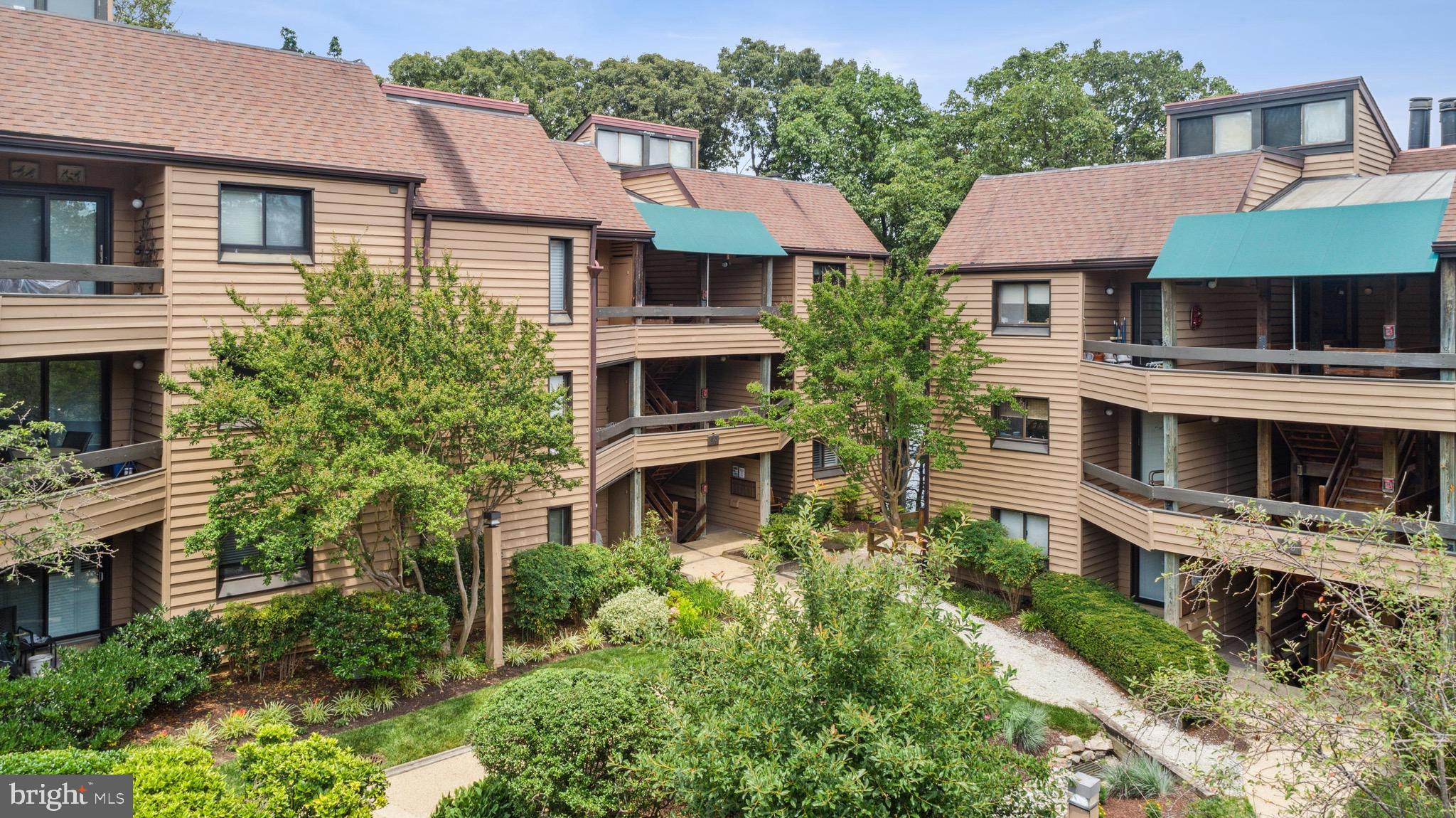 PRESIDENT POINT - Residential