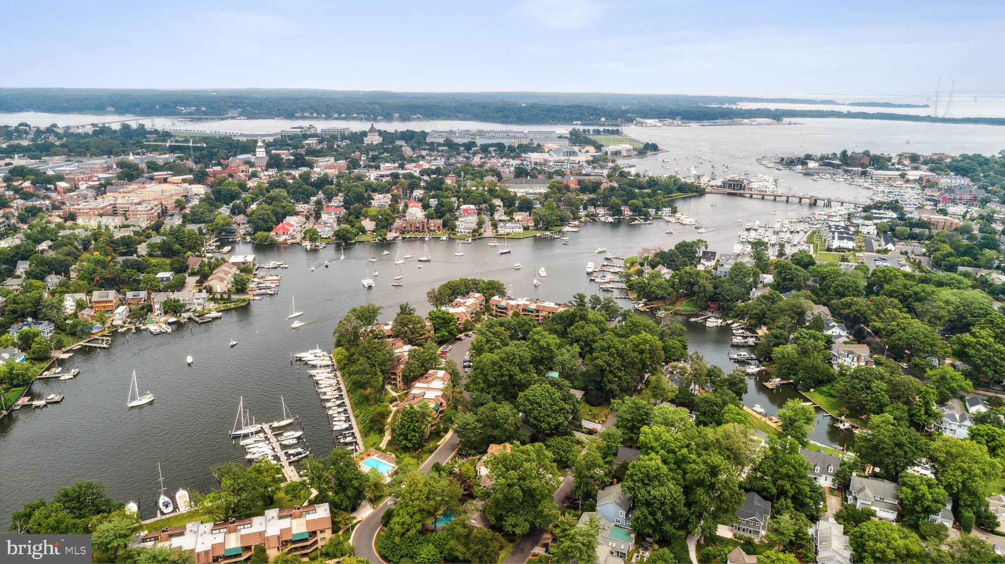 PRESIDENT POINT - Residential