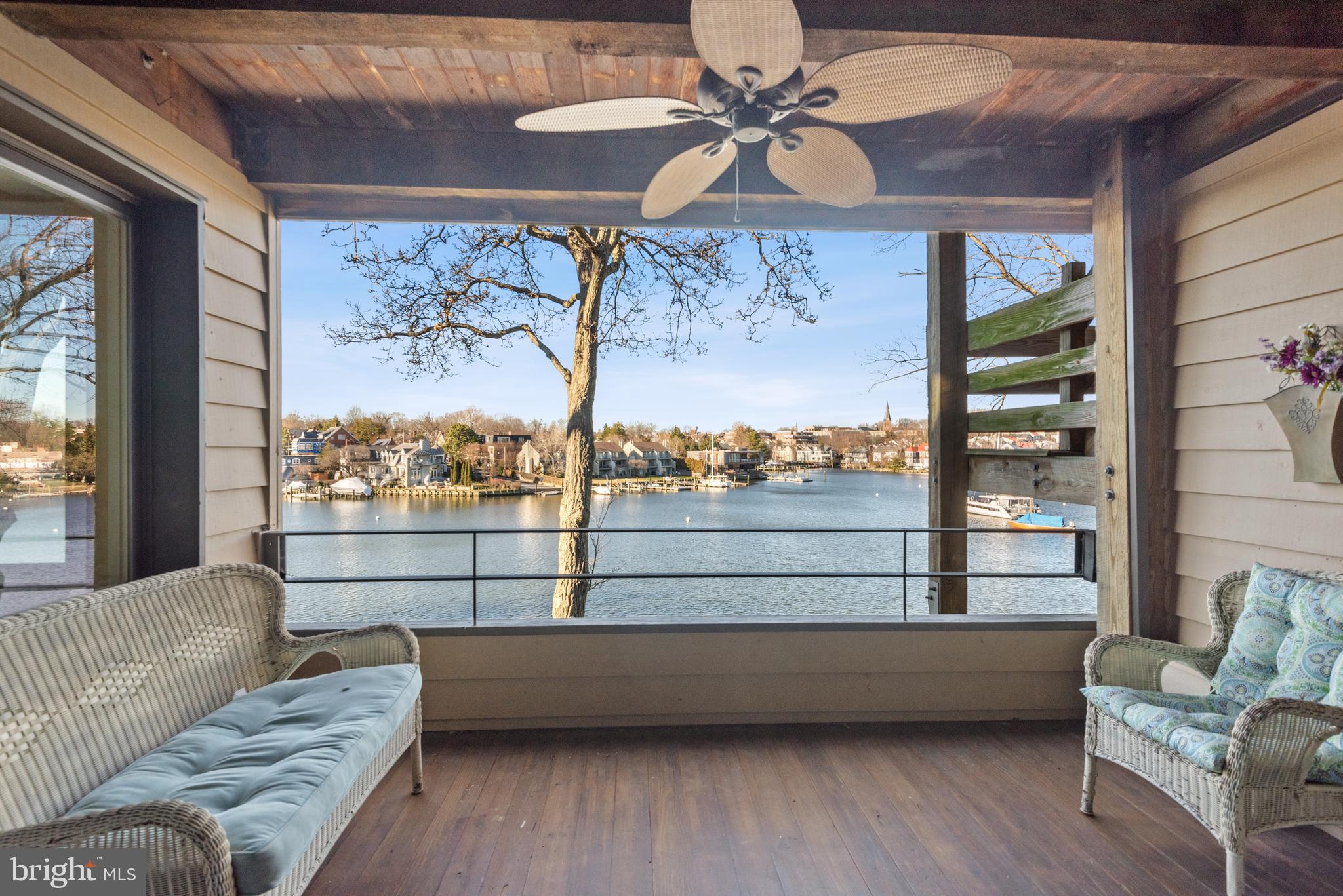 PRESIDENT POINT - Residential