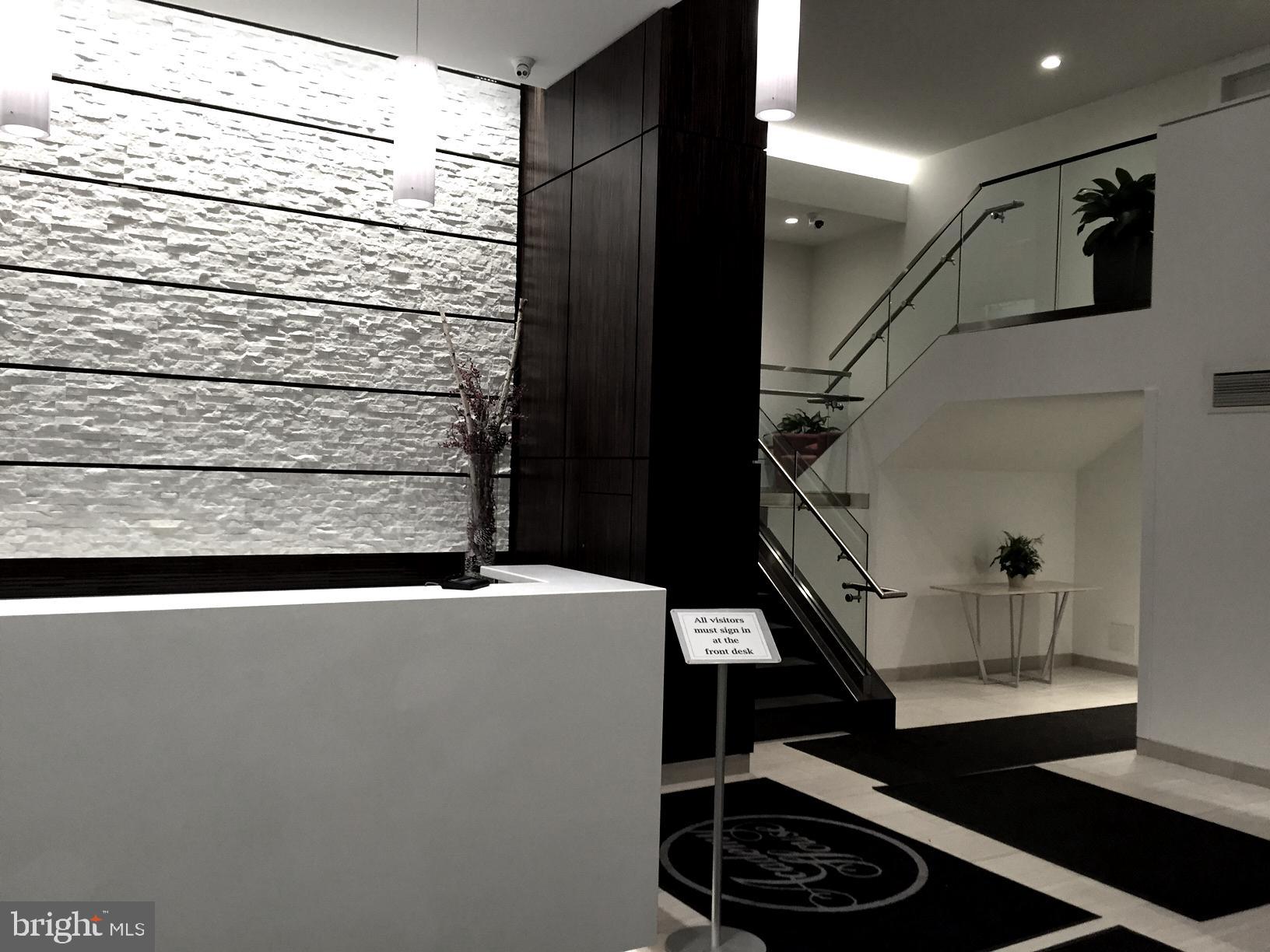 ACADEMY HOUSE - Residential Lease