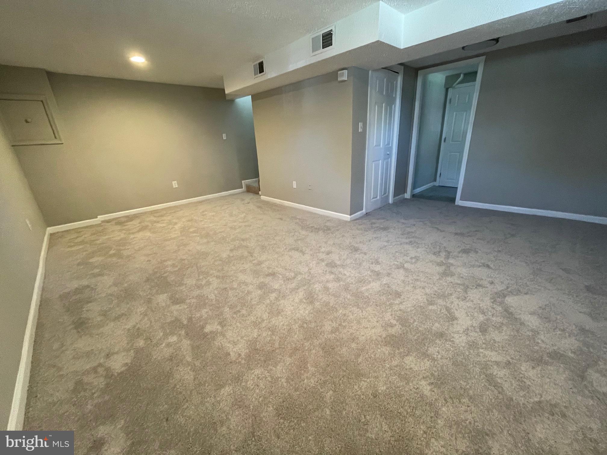 HILLCREST HEIGHTS - Residential