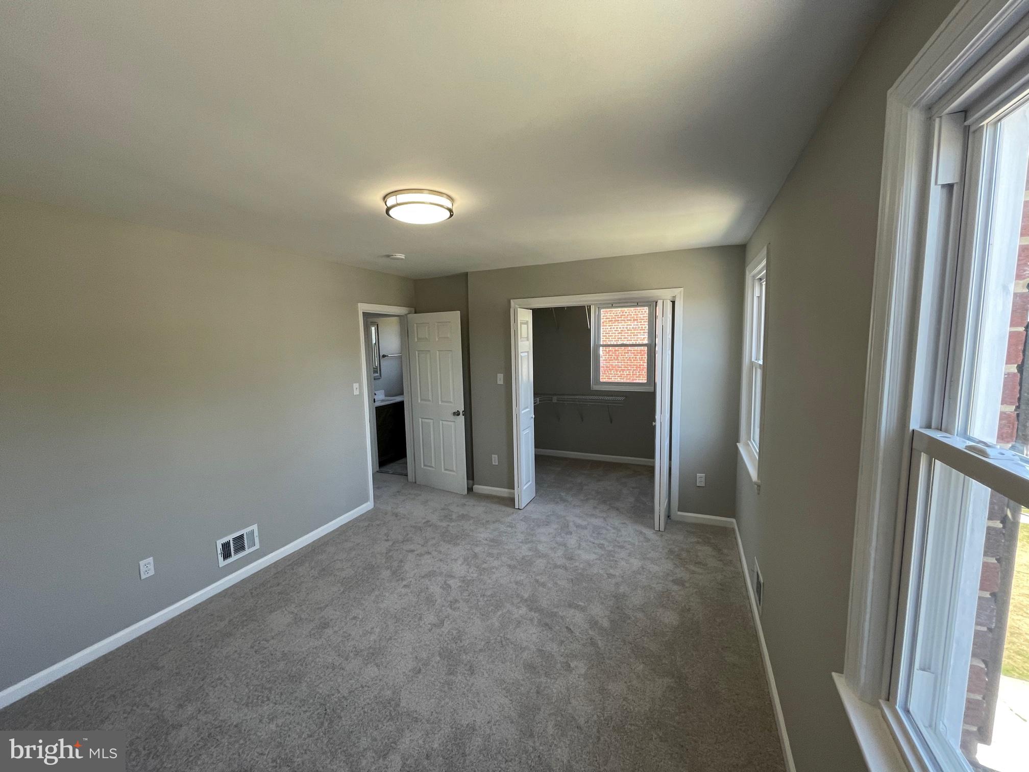 HILLCREST HEIGHTS - Residential