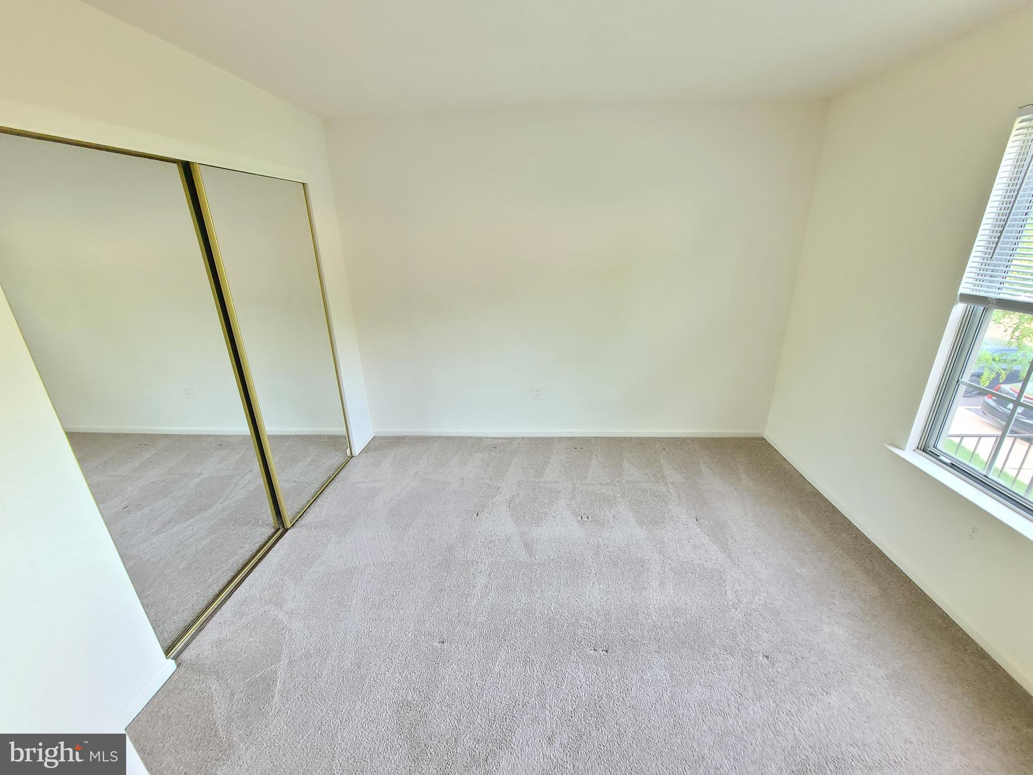 LAKEVIEW - Residential Lease