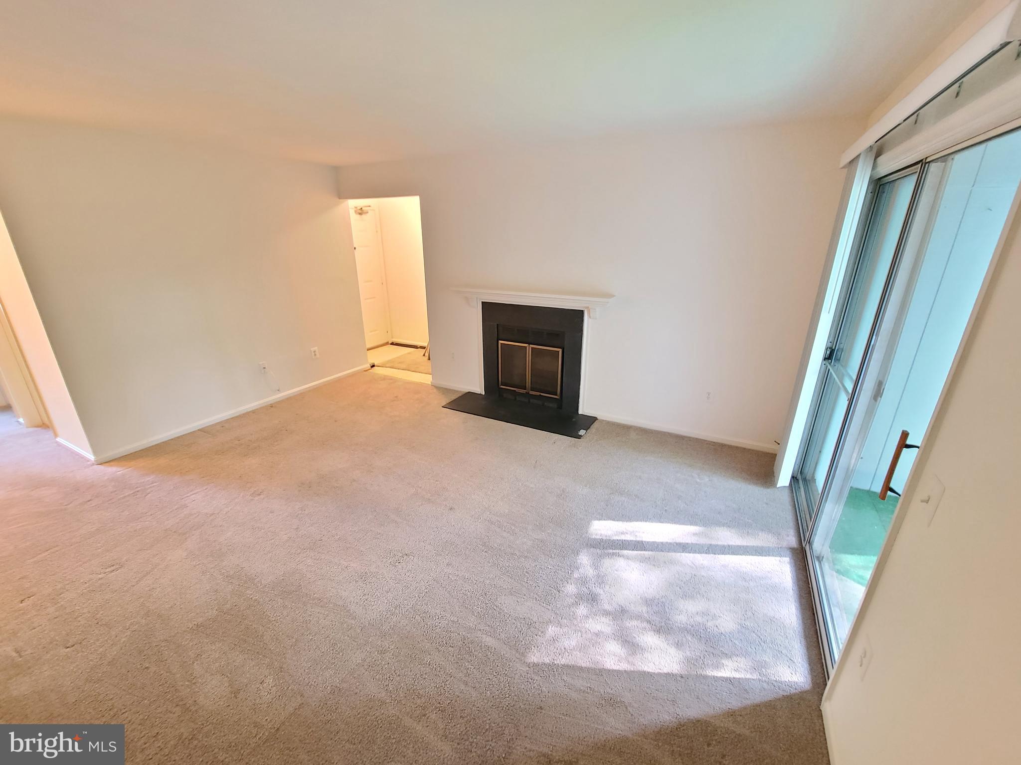 LAKEVIEW - Residential Lease