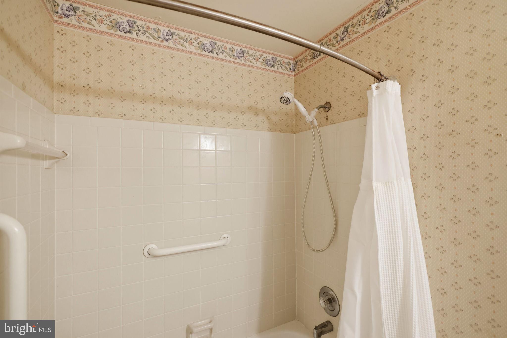 AUBREY PLACE - Residential