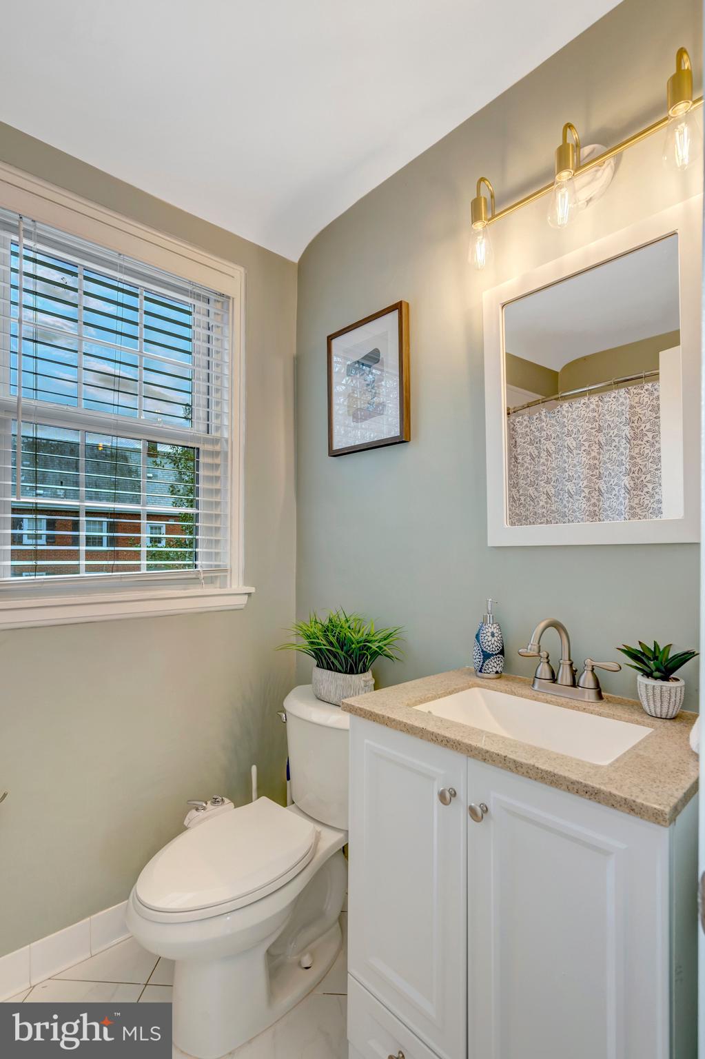 FAIRLINGTON ARBORS - Residential