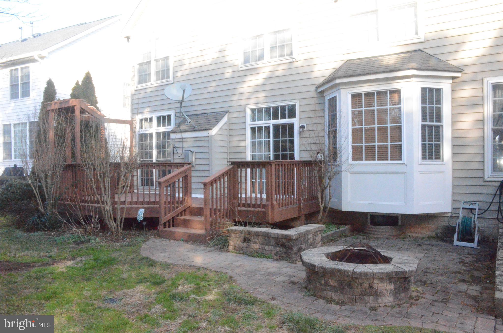 PEMBROOKE - Residential Lease