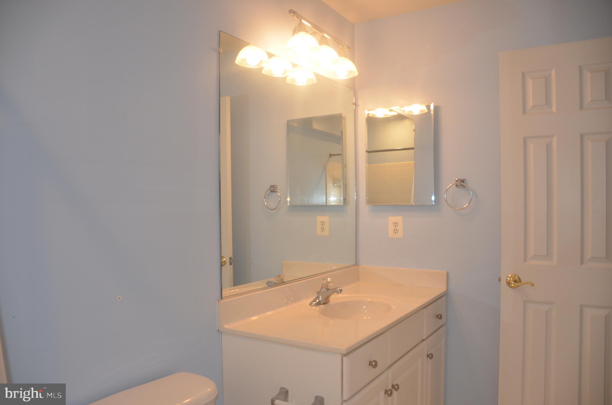 PEMBROOKE - Residential Lease