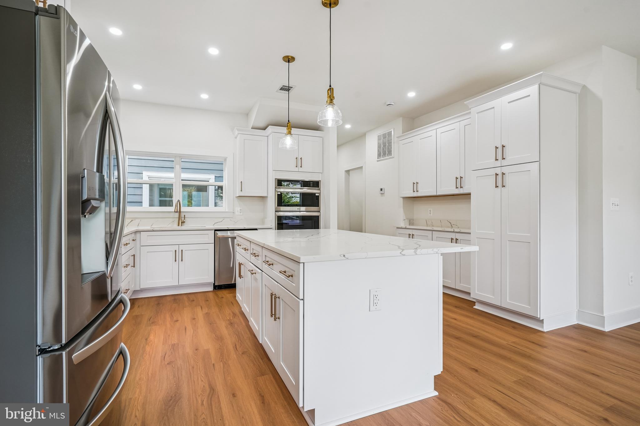 215 MCKINNEY