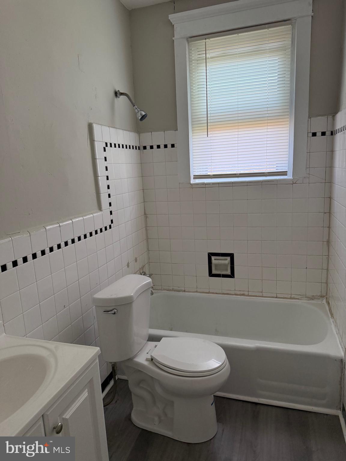 NICETOWN-TIOGA - Residential Lease