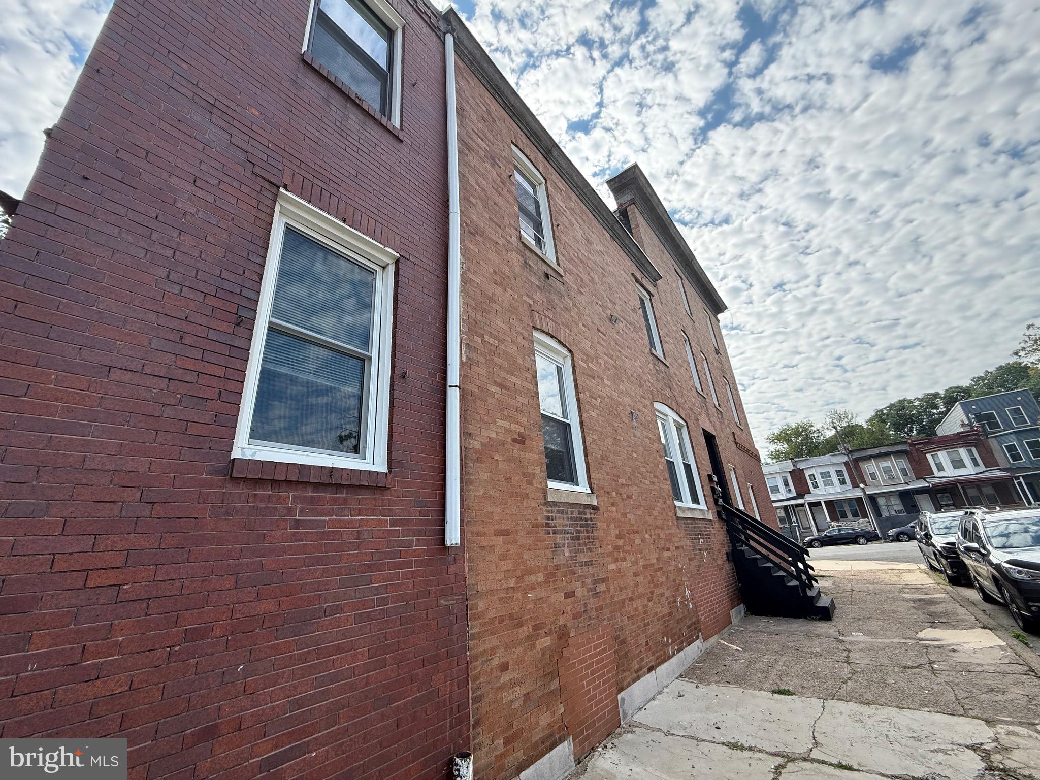 NICETOWN-TIOGA - Residential Lease