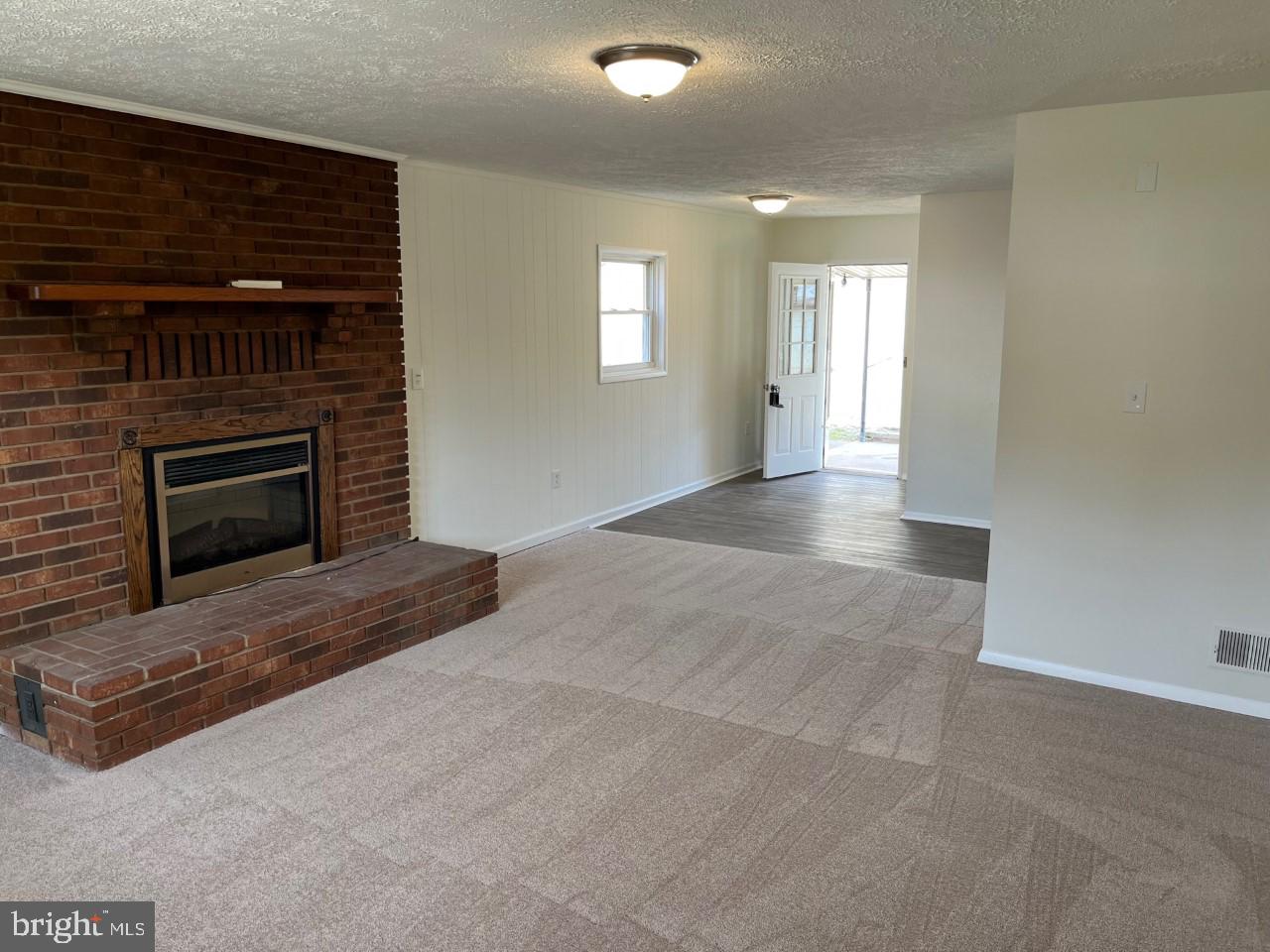 BELMONT - Residential