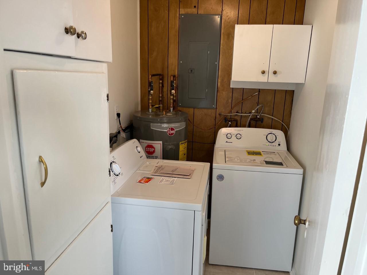 BELMONT - Residential