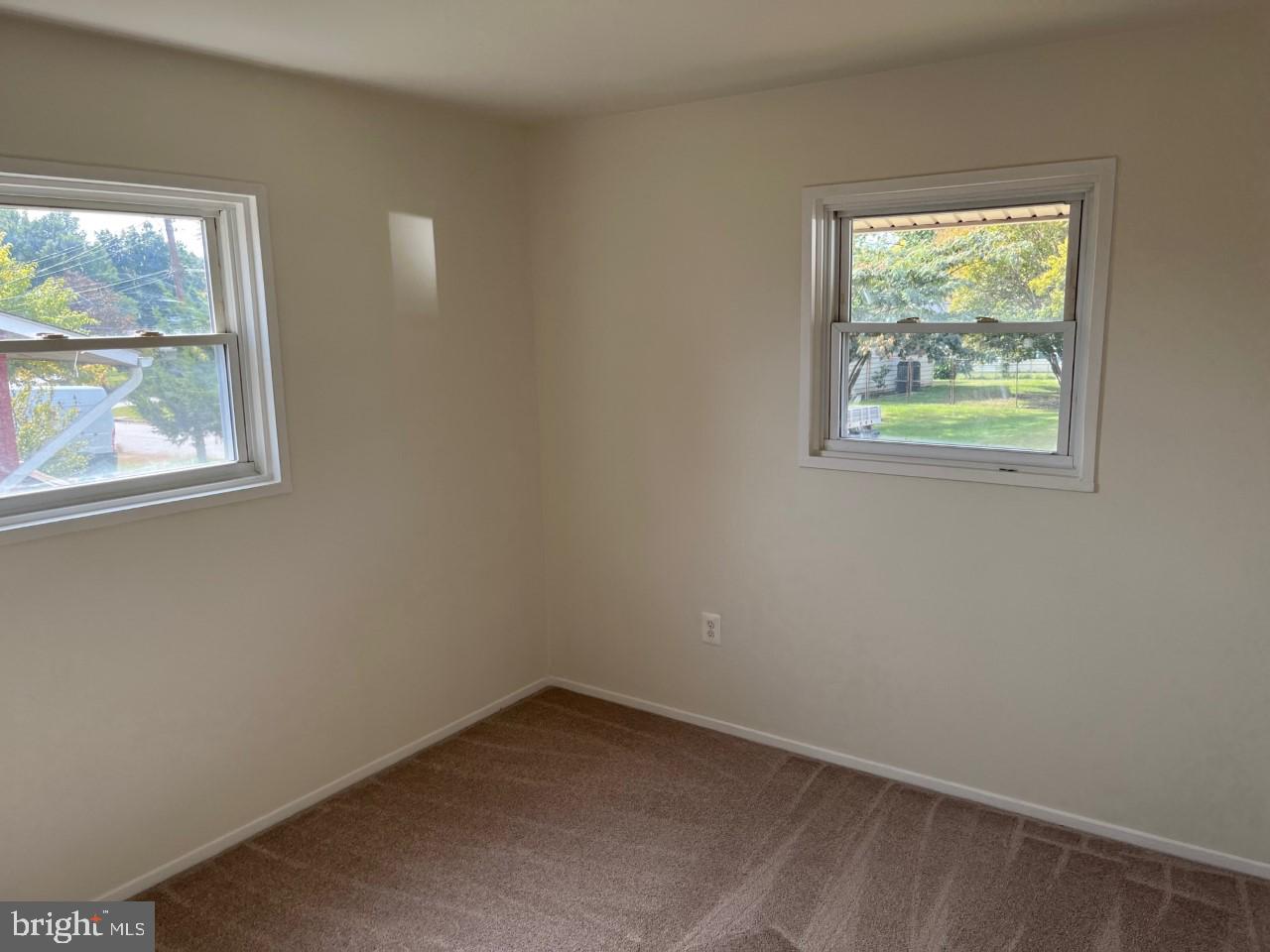 BELMONT - Residential