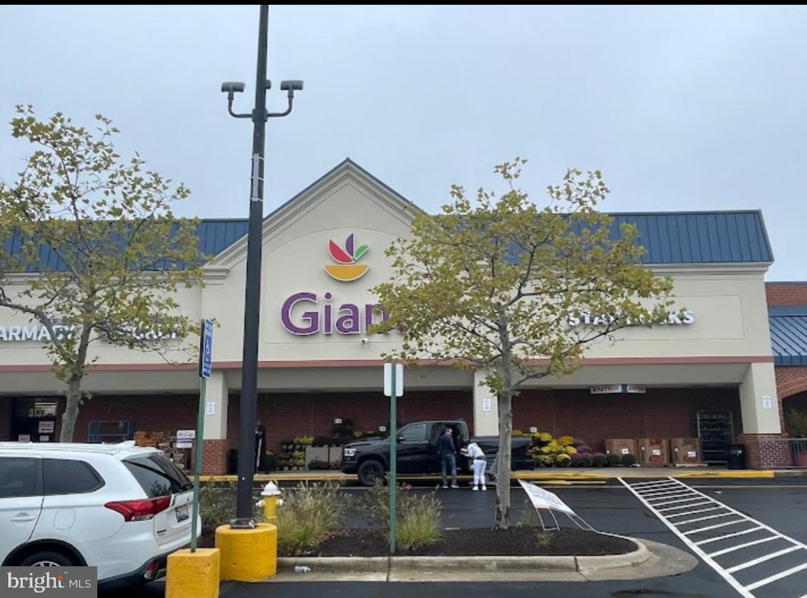 THE SEASONS - Residential Lease