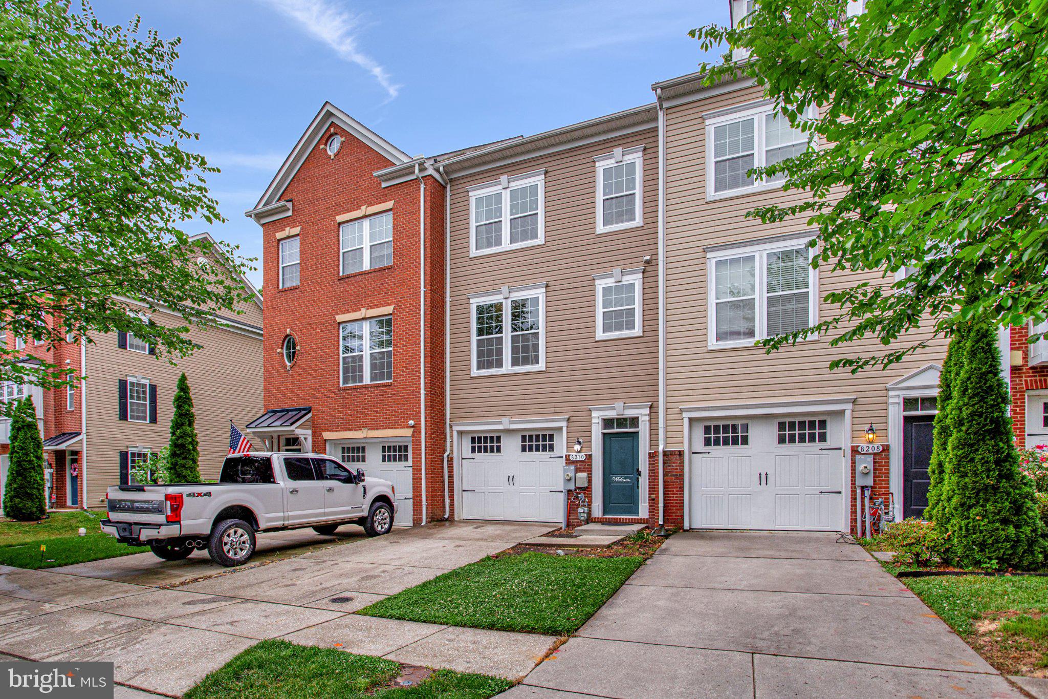 CREEKSTONE VILLAGE - Residential