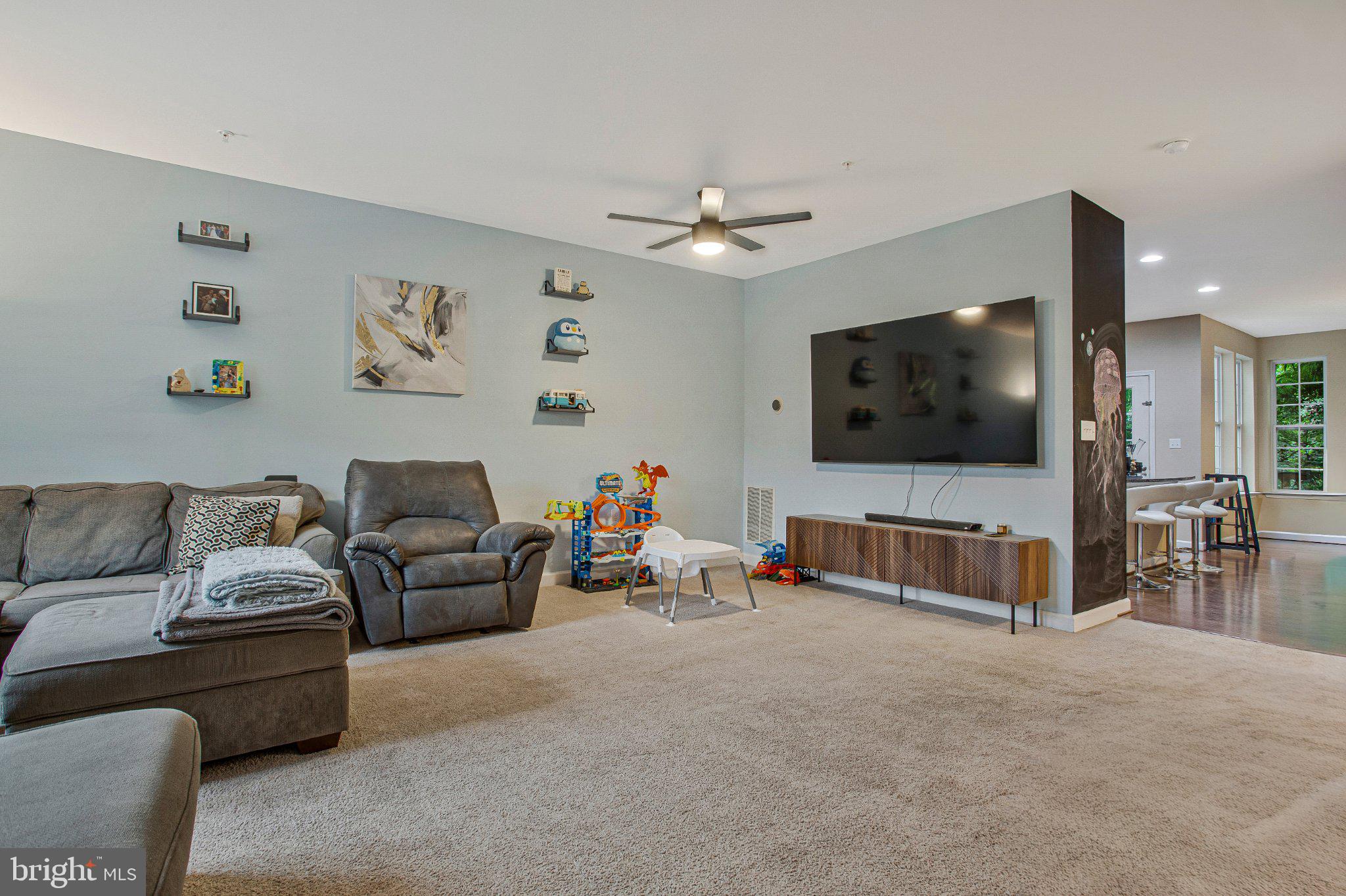 CREEKSTONE VILLAGE - Residential