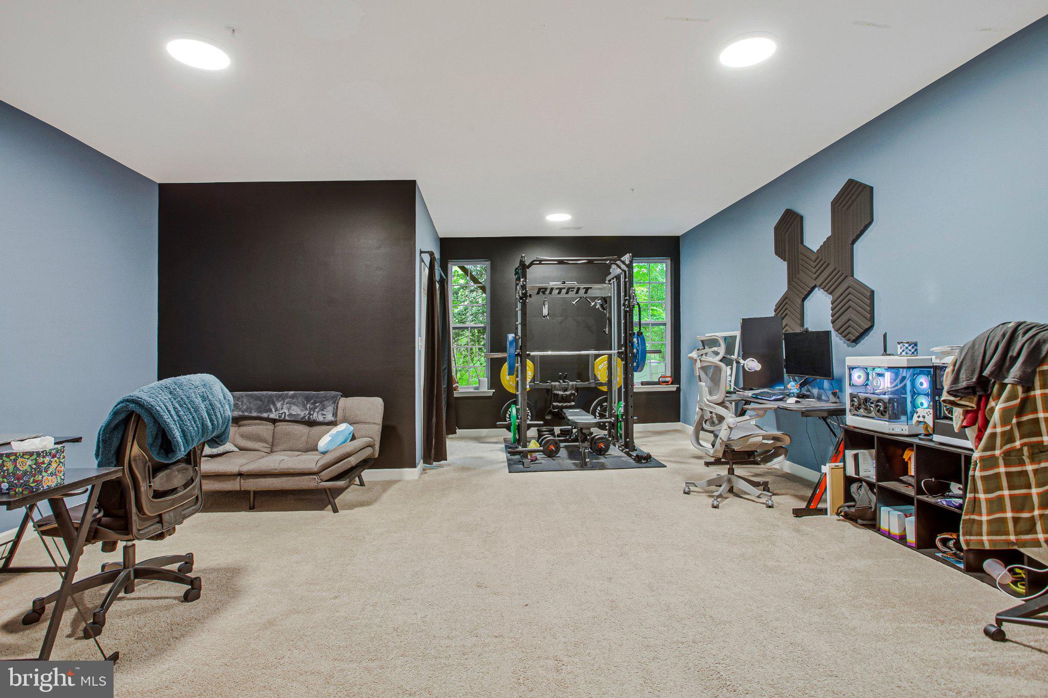 CREEKSTONE VILLAGE - Residential