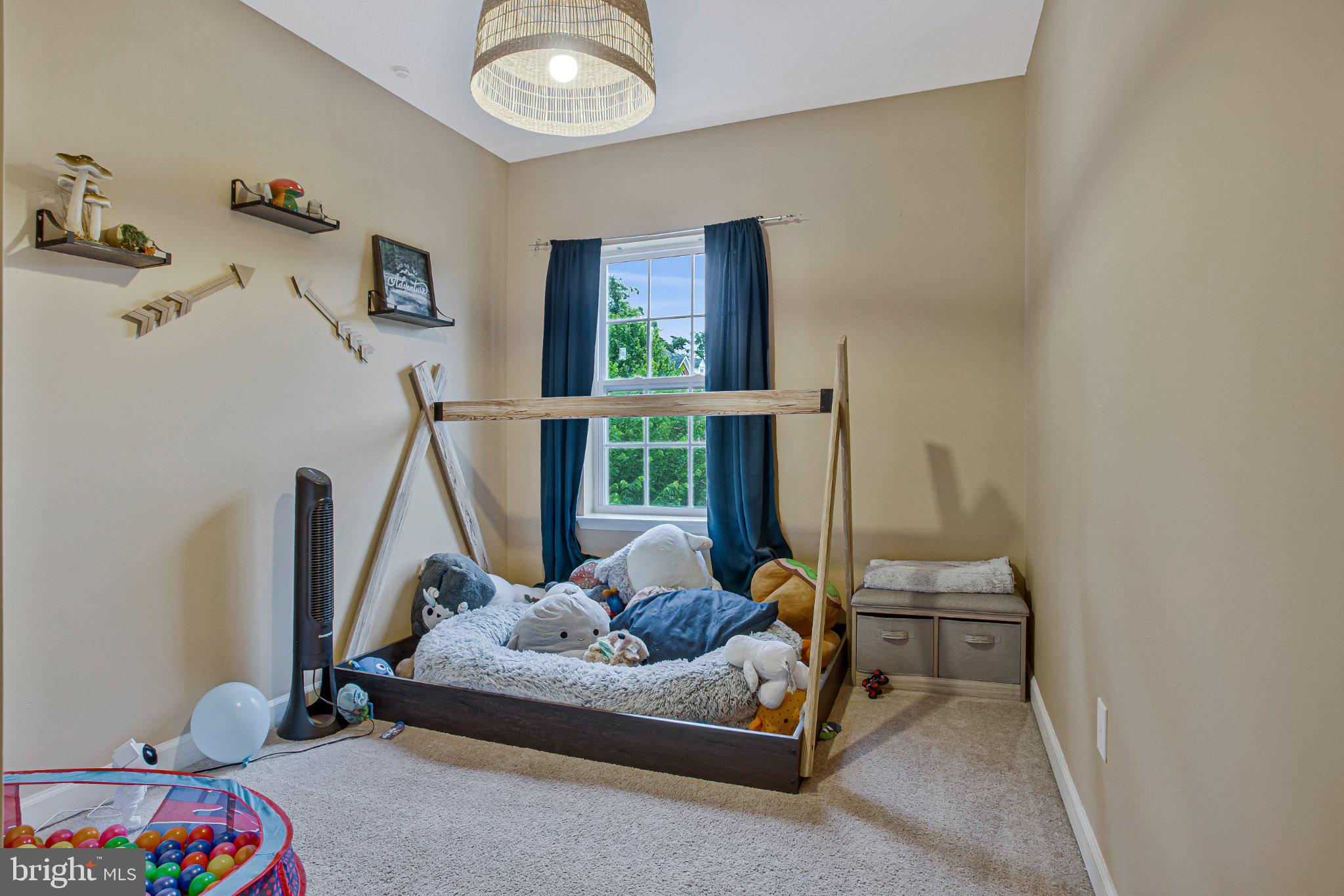 CREEKSTONE VILLAGE - Residential