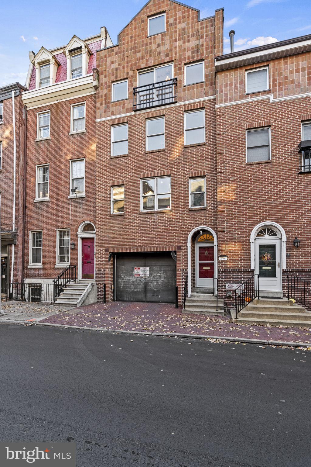 WASHINGTON SQ WEST - Residential