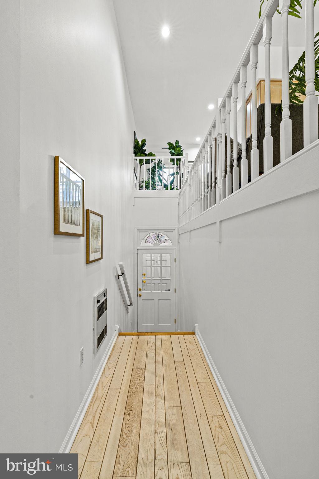 WASHINGTON SQ WEST - Residential