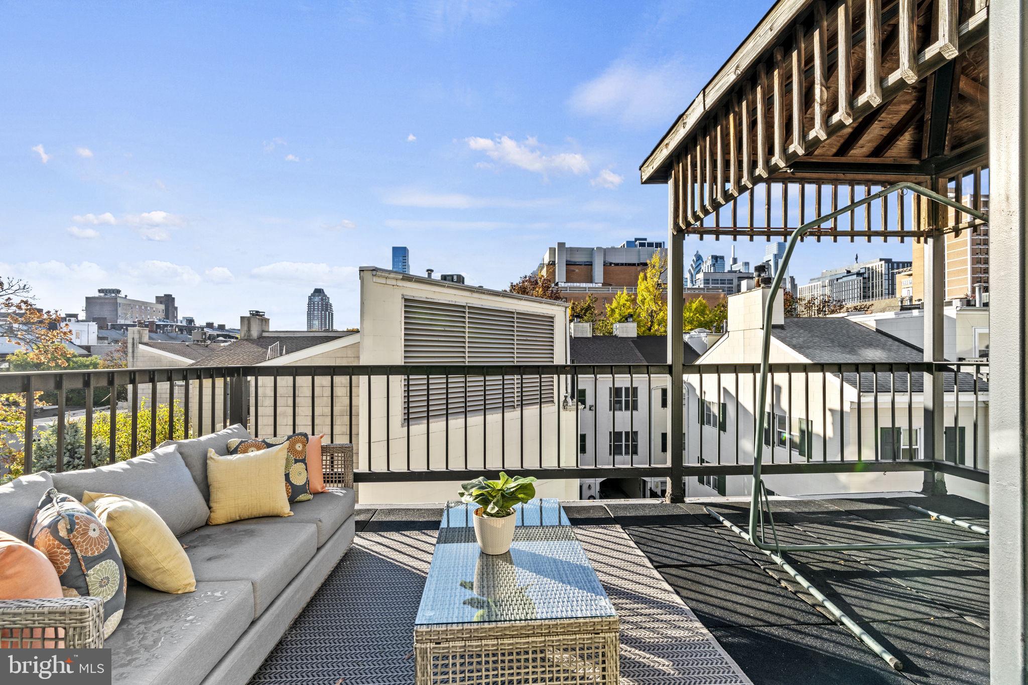 WASHINGTON SQ WEST - Residential