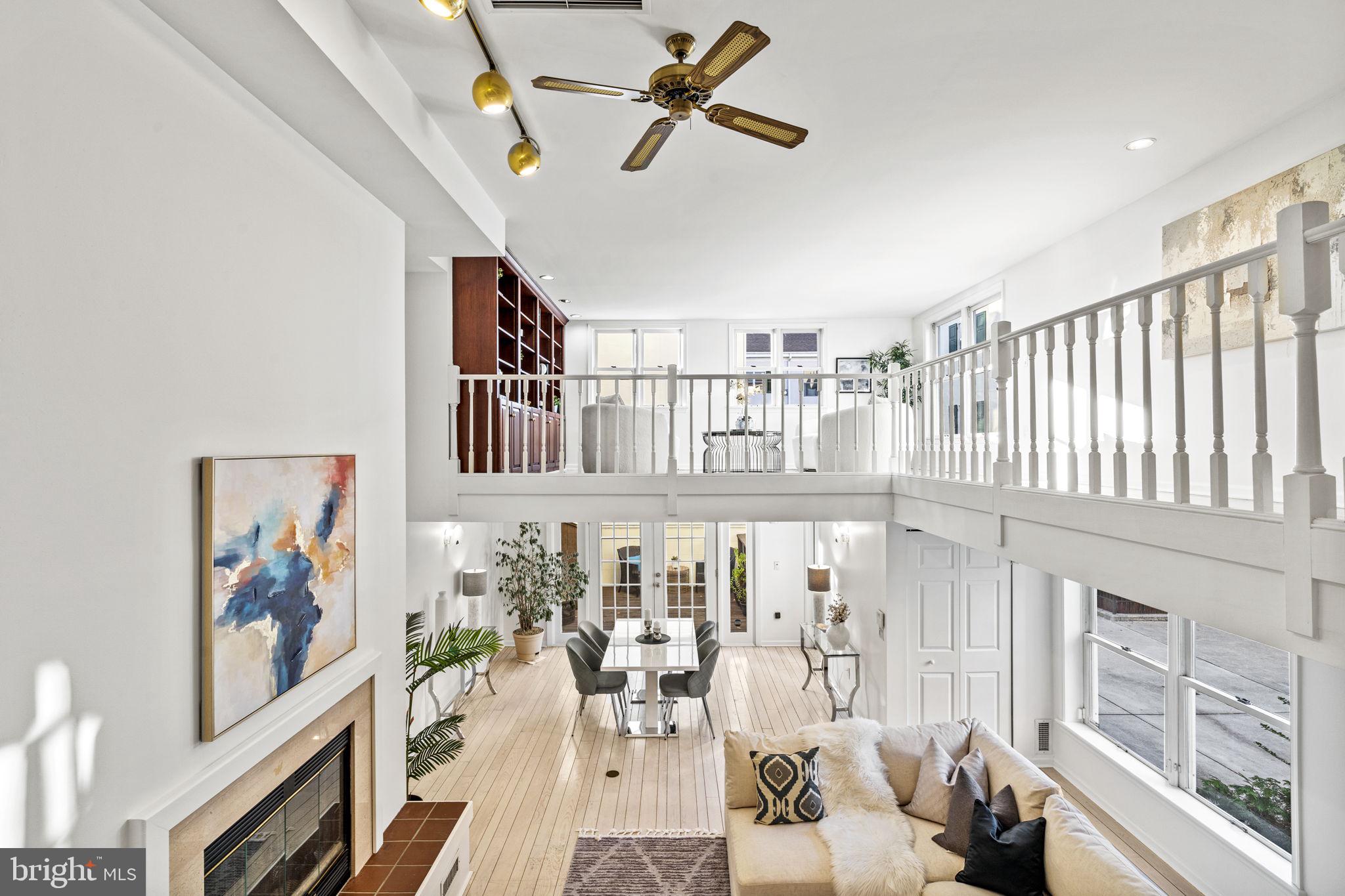 WASHINGTON SQ WEST - Residential