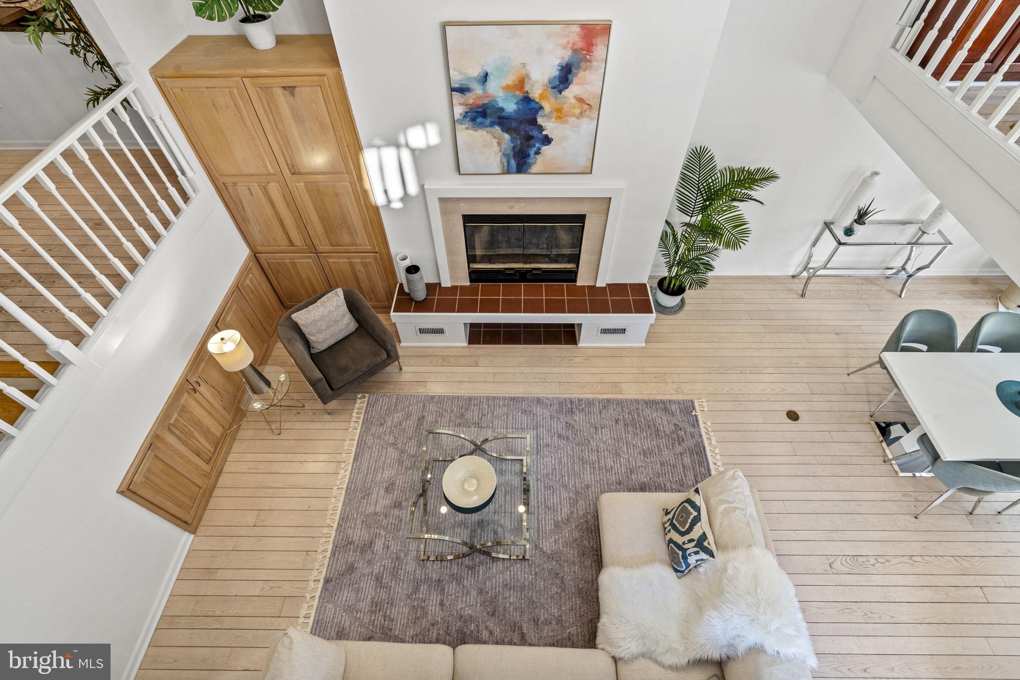 WASHINGTON SQ WEST - Residential