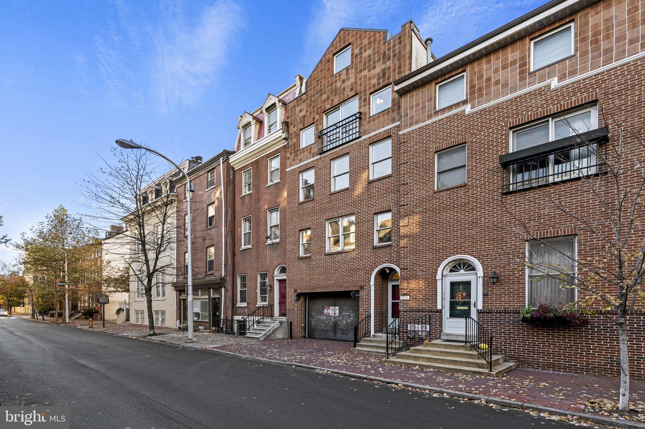 WASHINGTON SQ WEST - Residential