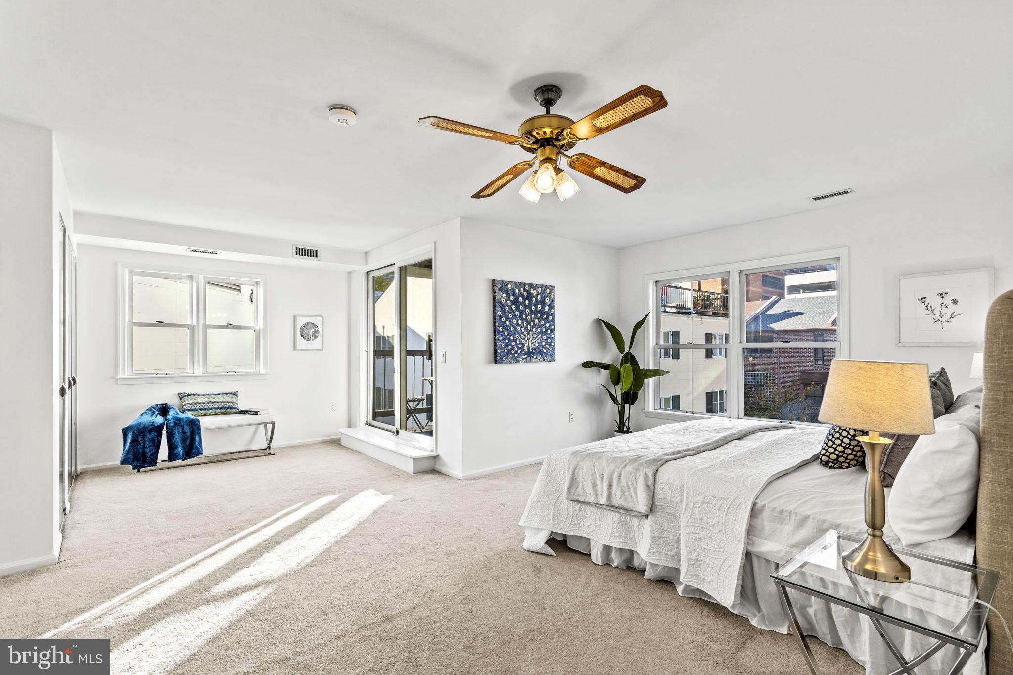 WASHINGTON SQ WEST - Residential