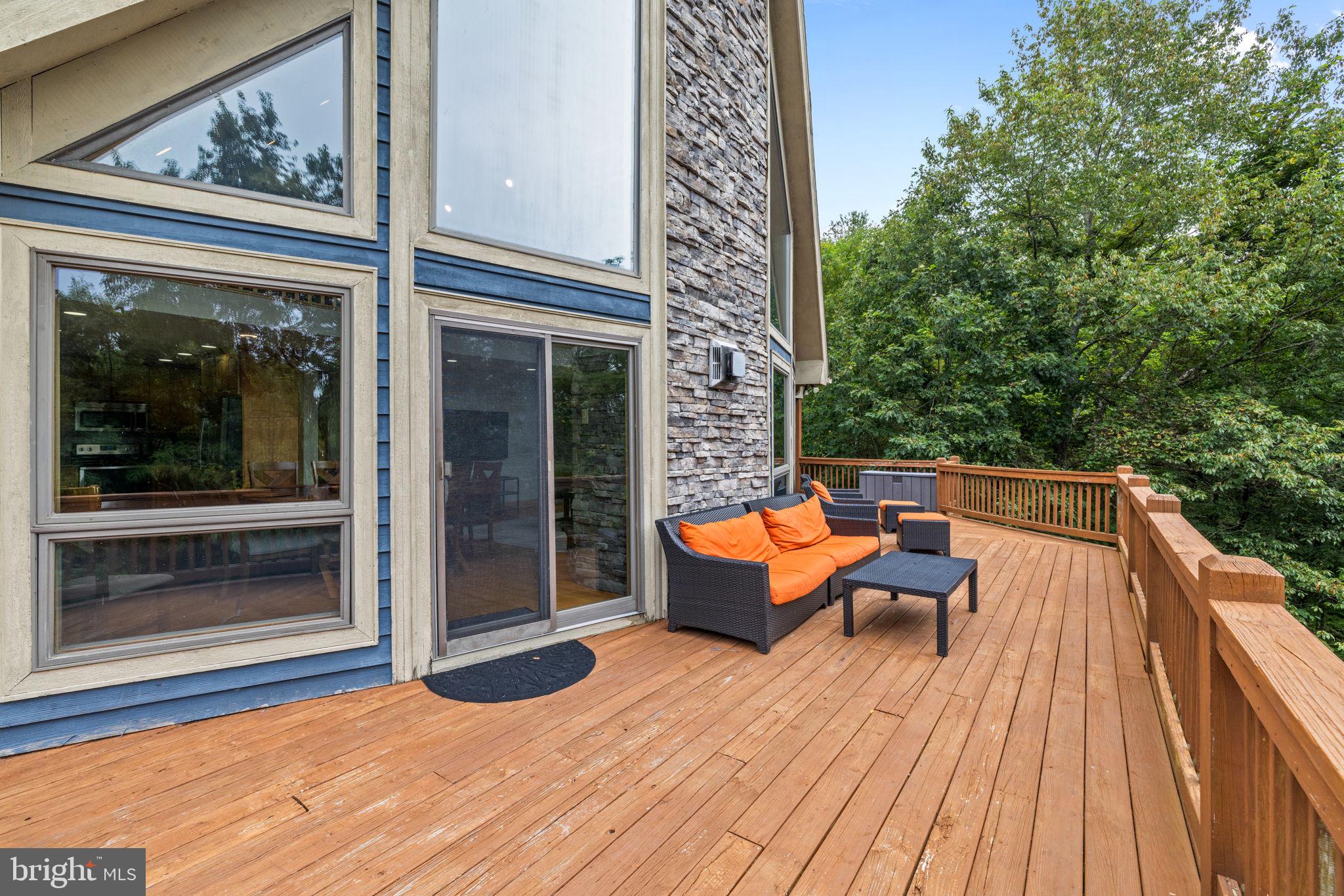 PINNACLE - Residential