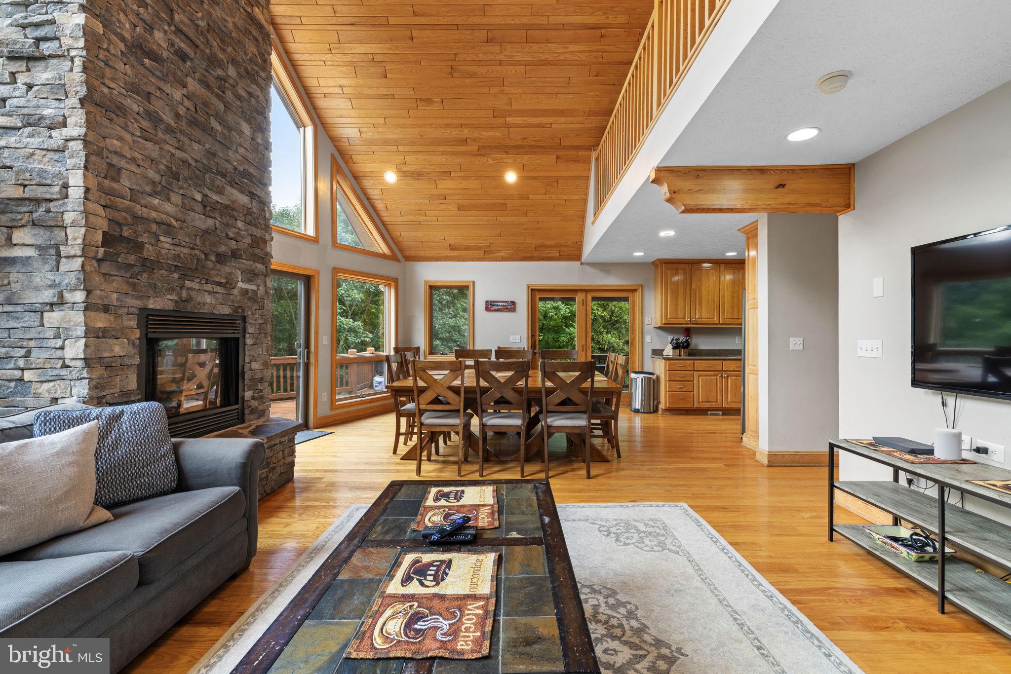 PINNACLE - Residential