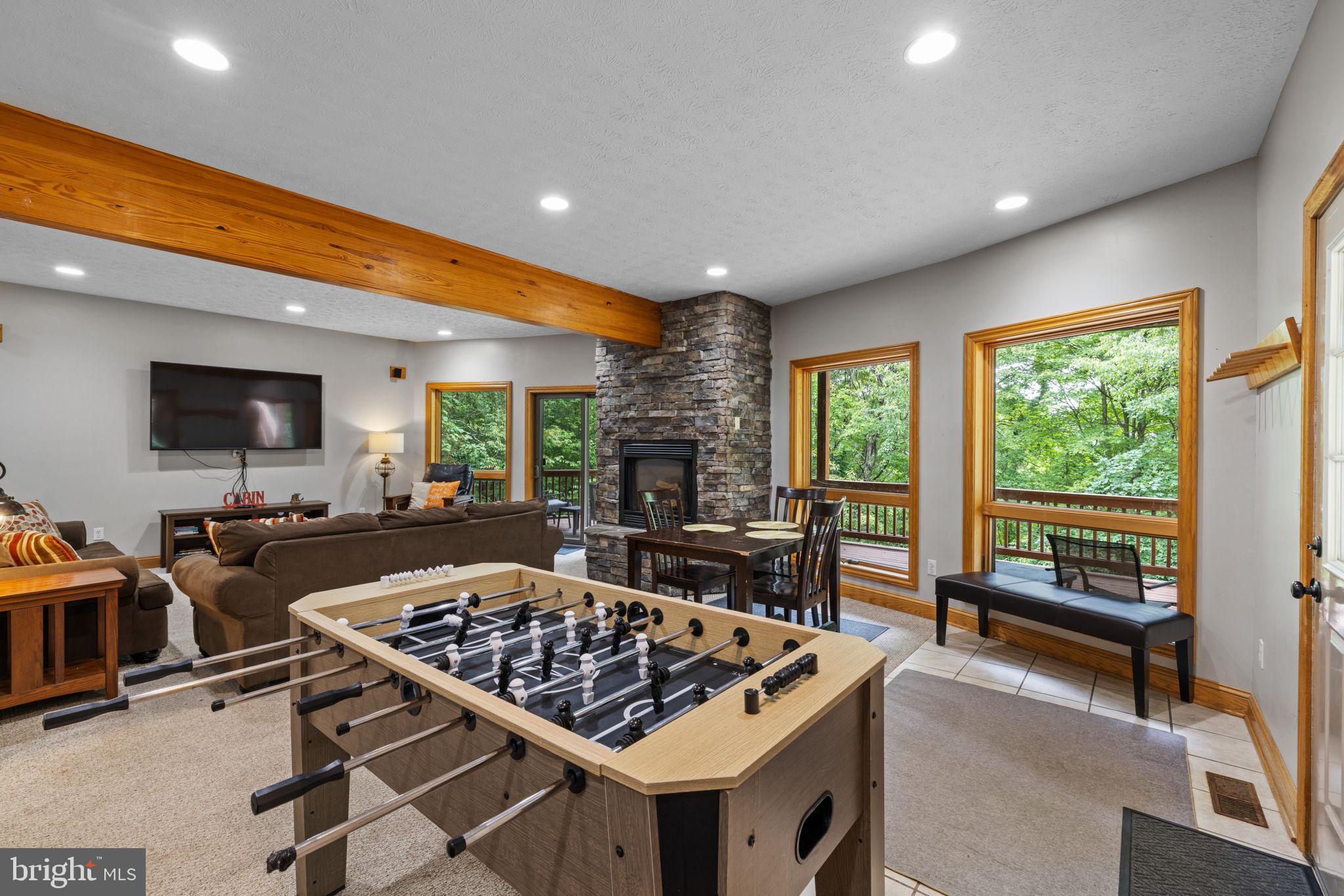 PINNACLE - Residential