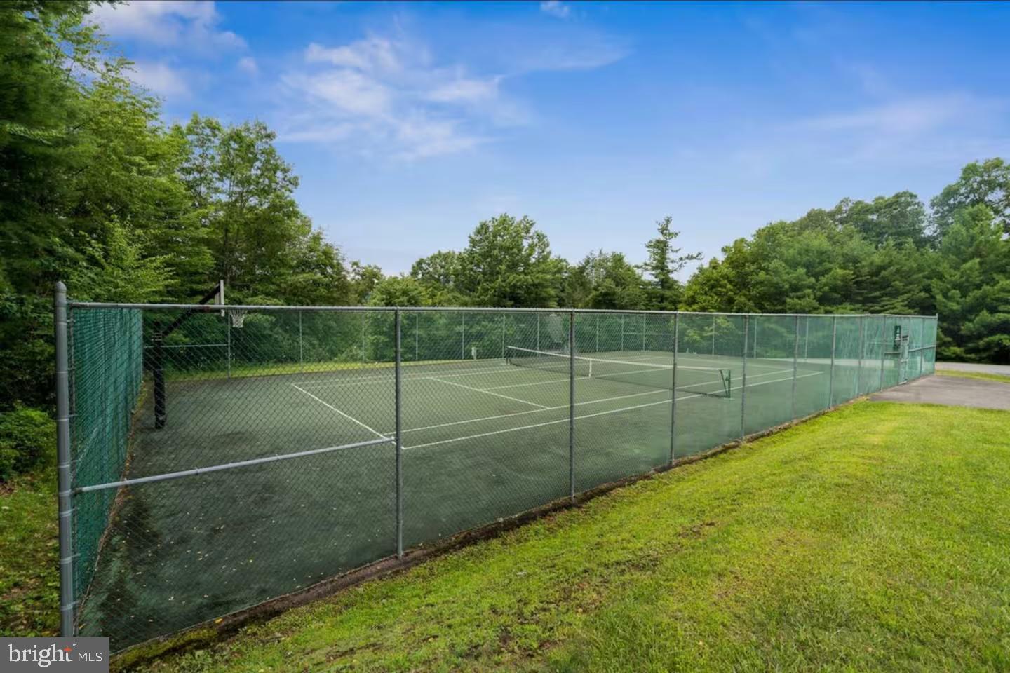 PINNACLE - Residential