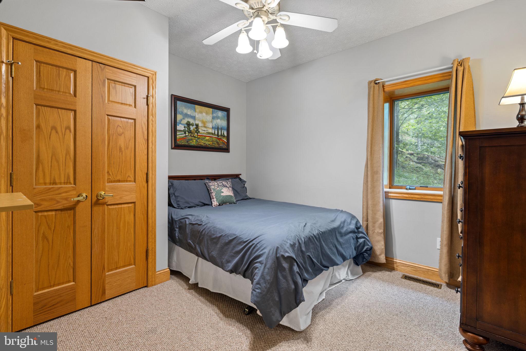 PINNACLE - Residential